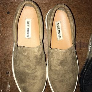 Steve Madden Slip on sneakers